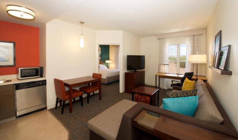 By Marriott Airport Phoenix
