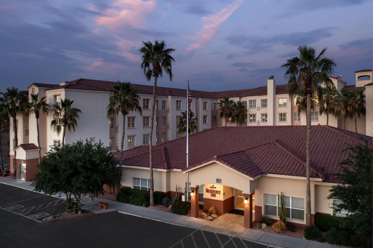 Hotel By Marriott Airport 3*